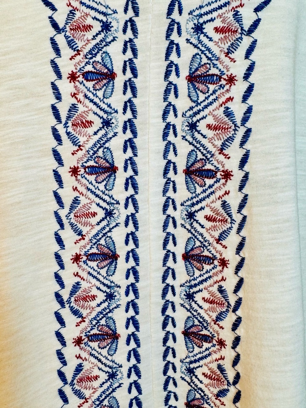 Knox Rose Embroidered Boho Tee | White Short Sleeve Top | Medium - Picture 4 of 10